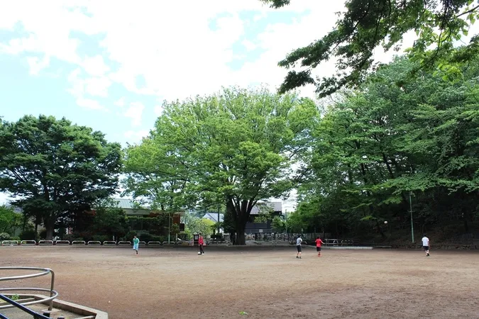 大田区・本門寺公園で感じる、静けさと四季のやすらぎ